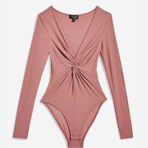 TOPSHOP Mauve Pink Long Sleeve Deep V‑Neck Twist‑Front Bodysuit – Size 6